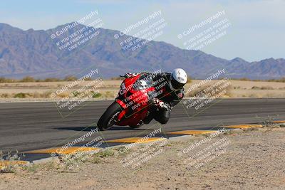media/Jan-19-2023-Racers Edge (Thu) [[69d0b4dc55]]/B Group/Session 4 (Turn 15 Inside)/